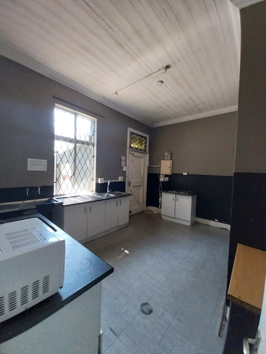  Bedroom Property for Sale in Southernwood Eastern Cape